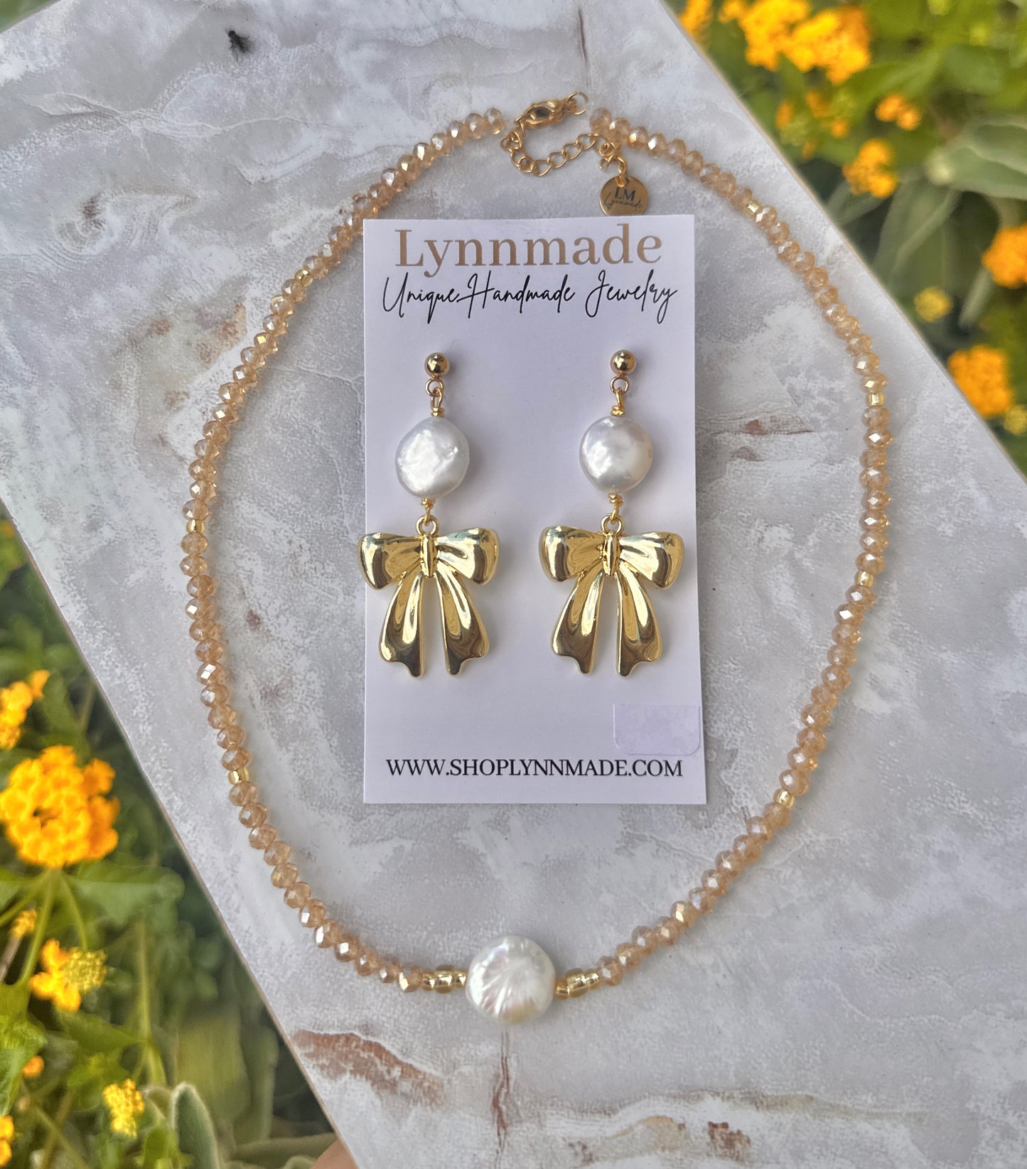 Coin Pearl Bow Earrings