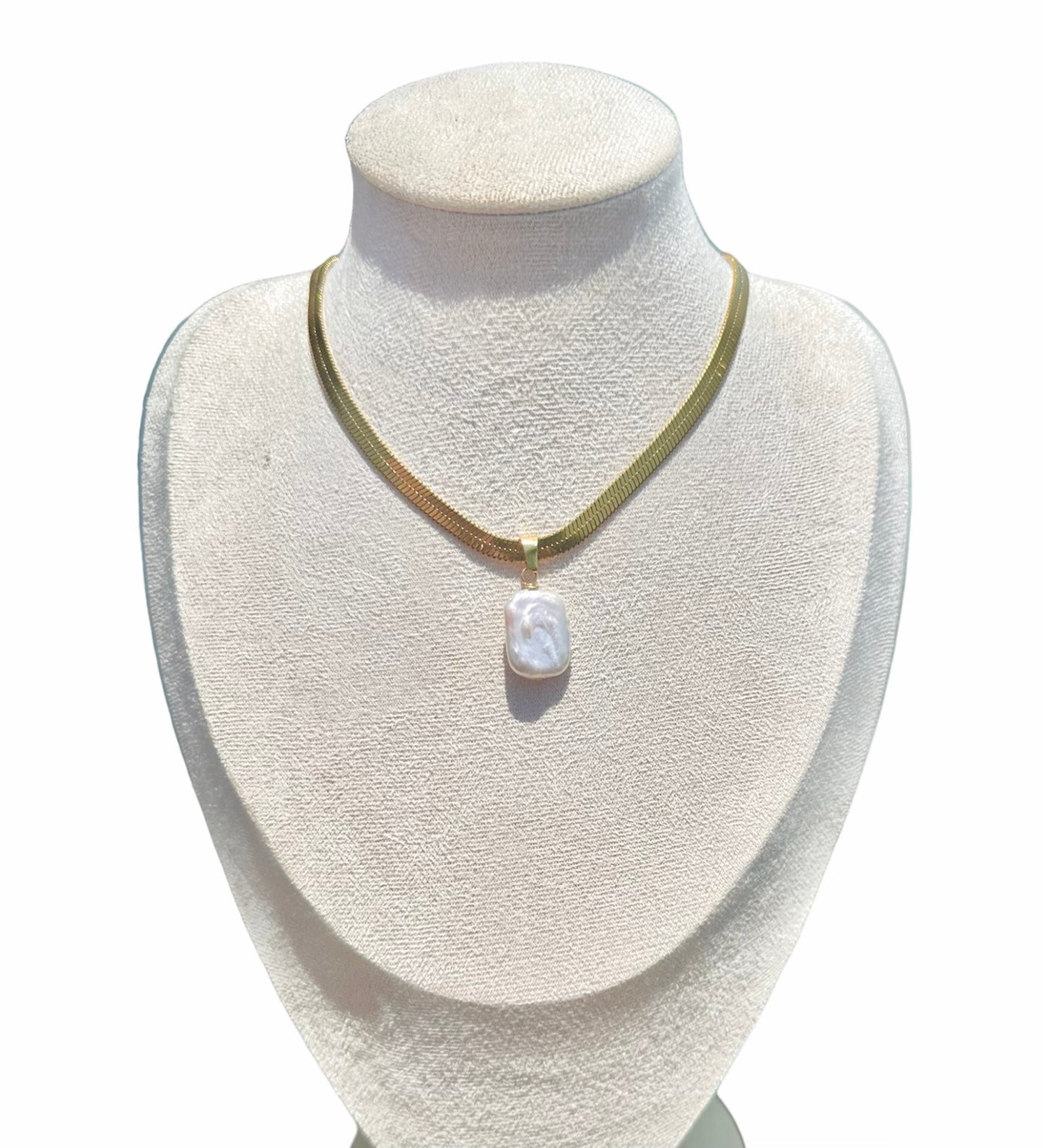 Statement Baroque Pearl Snake Chain Necklace