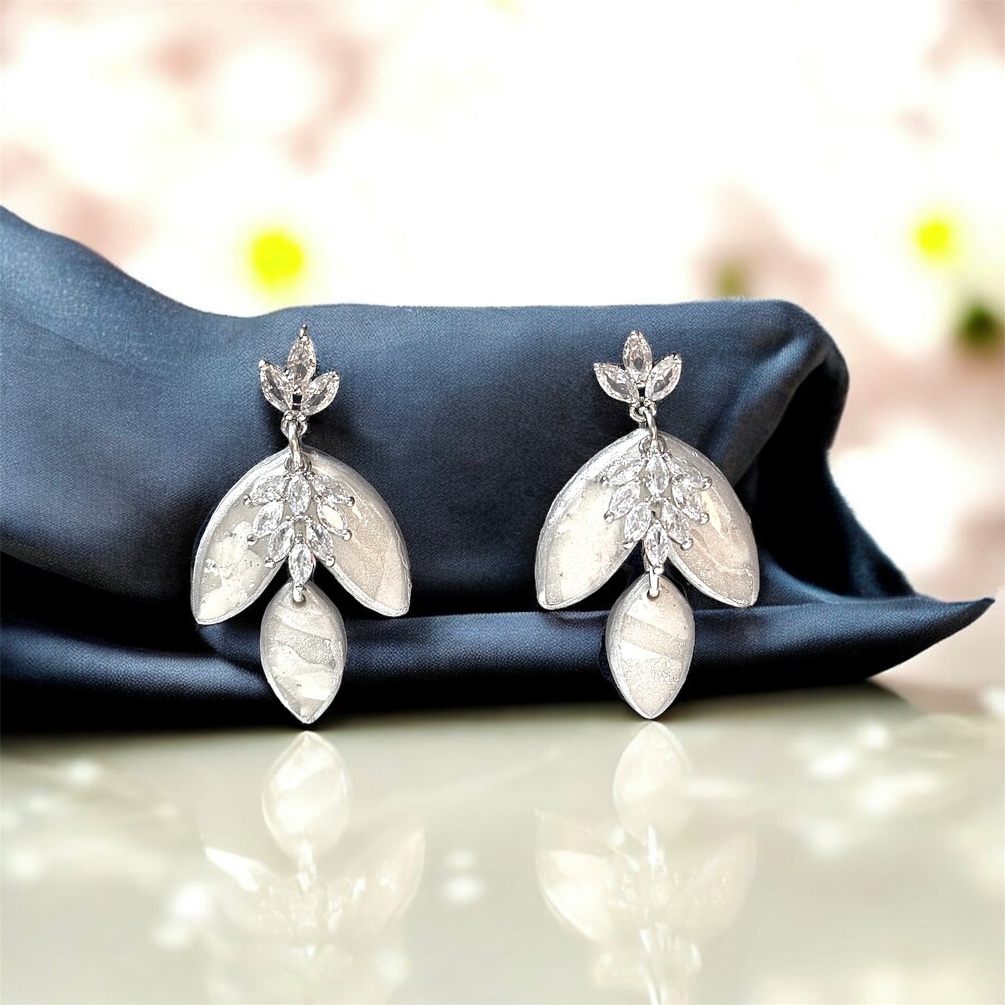 Dusty Blue & Sparkling White Marbled Bridal Earrings Set ￼