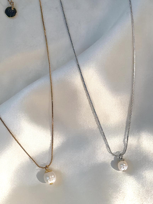 Dainty Real Pearl Drop Necklace