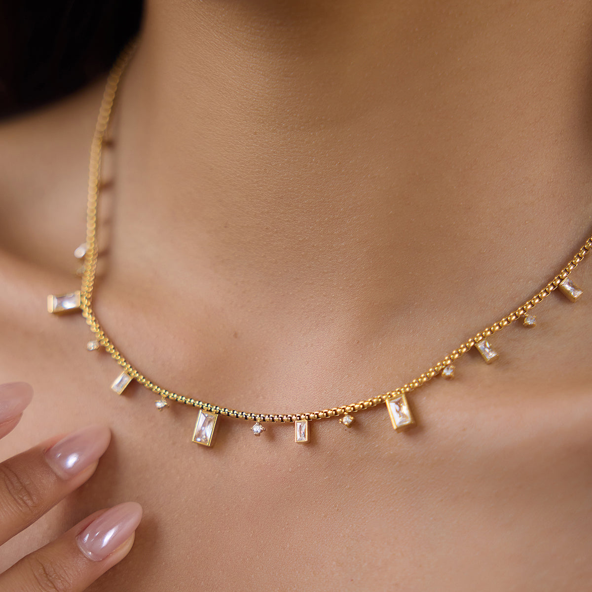 Luxe Crystal Square Box Chain
